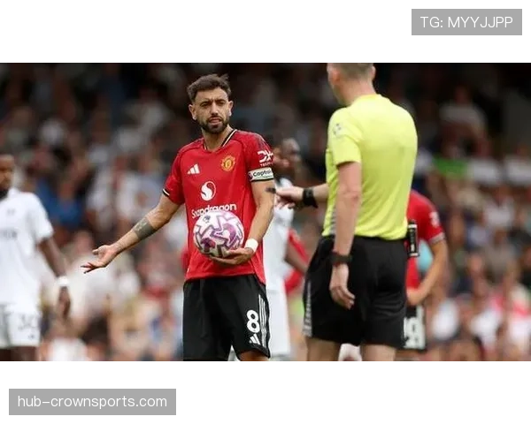 阿莫林坚定支持B费继续担任球队第一点球主罚手信心满满 阿莫林坚定支持B费继续担任球队第一点球主罚手信心满满